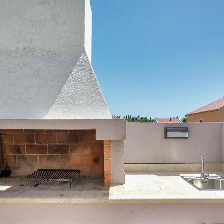 Holiday home Tuta Zadar