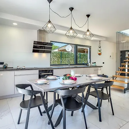 Tuta Holiday home *
