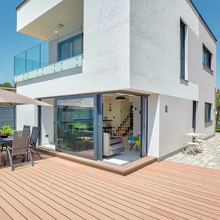 Holiday home Tuta *