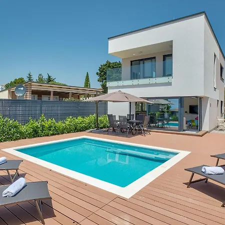 Holiday home Tuta *